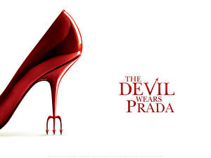 Обои Дьявол носит «Prada» Фильмы