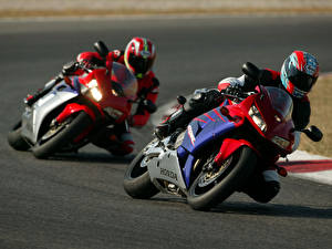 Фотографии Спортбайк Honda - Мотоциклы